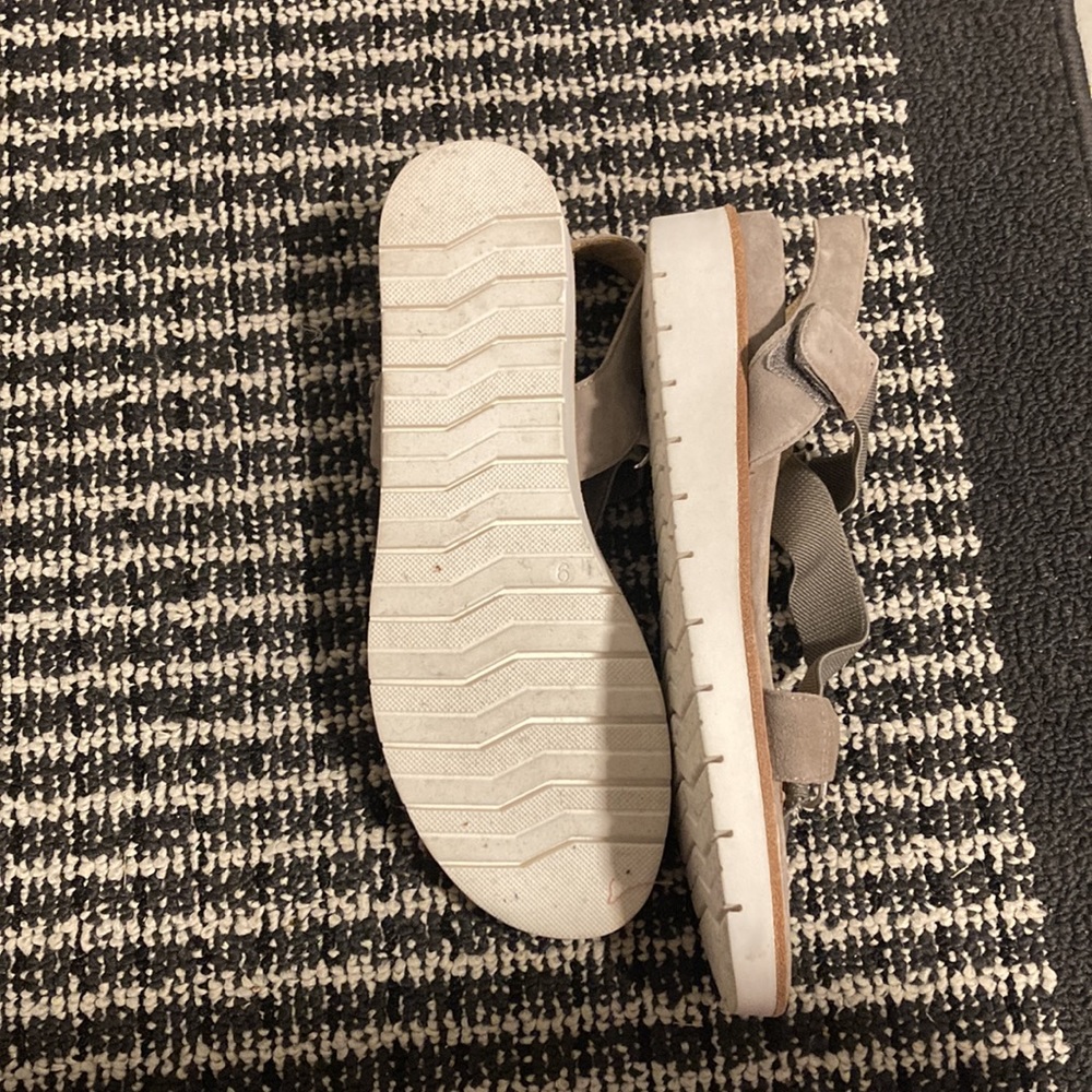 Platform sandals - Picture 3 of 4